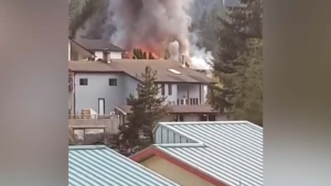 Massive fire displaces family in Gold River, BC