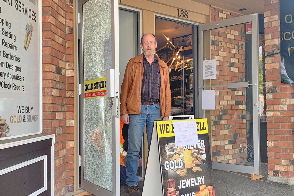 Gold Silver Guy owner finds Qualicum shop in shambles after break-in and theft