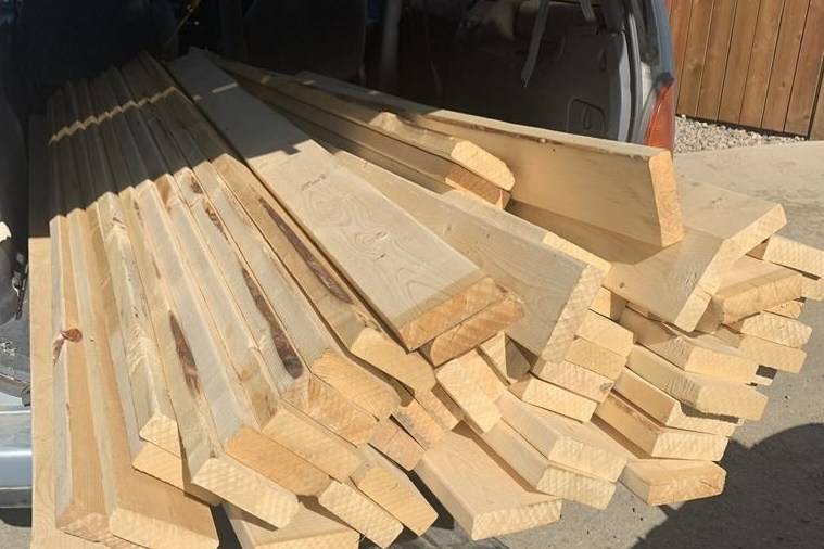 ‘It is a gold mine:’ Builders warned of rising lumber thefts across Canada