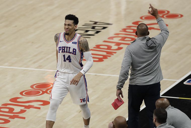 Sixers small forward Danny Green to miss 2 to 5 weeks with Grade 2 right calf strain