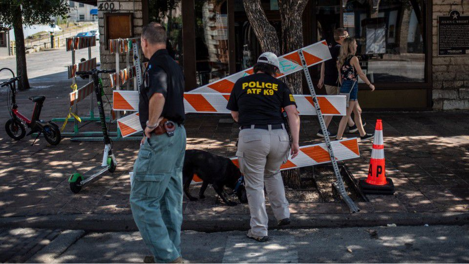 14 people injured in shooting in Austin; 1 person in custody