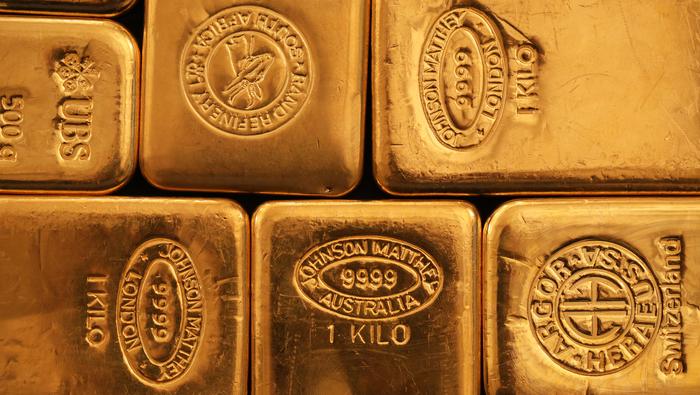 Gold Price Forecast – Big Down Week Has XAU Nearing Trend Test
