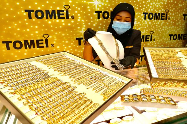 Gold jewellery export to stay flat this year