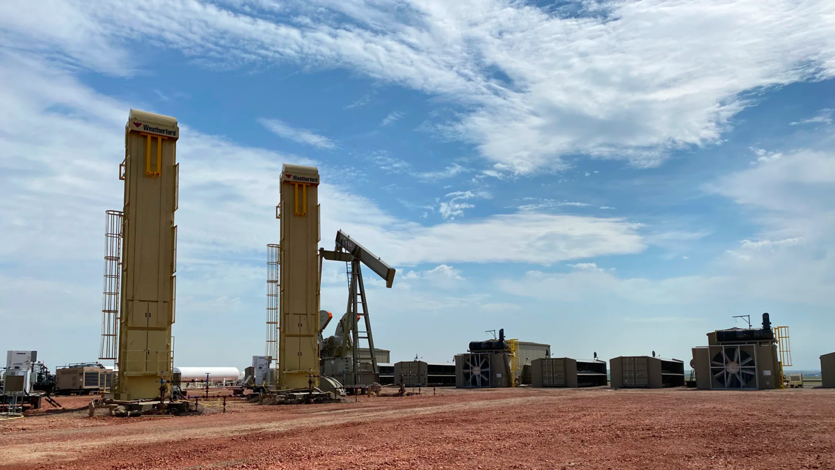 Bitcoin fracking turns waste gas to digital gold in Bakken oil field