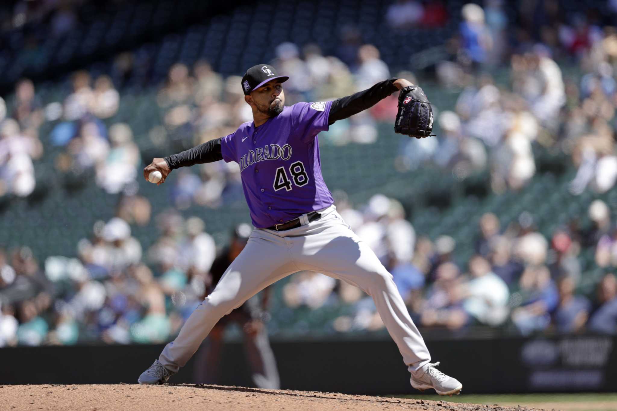 Story homers twice, Márquez dominates as Rockies top M’s 5-2