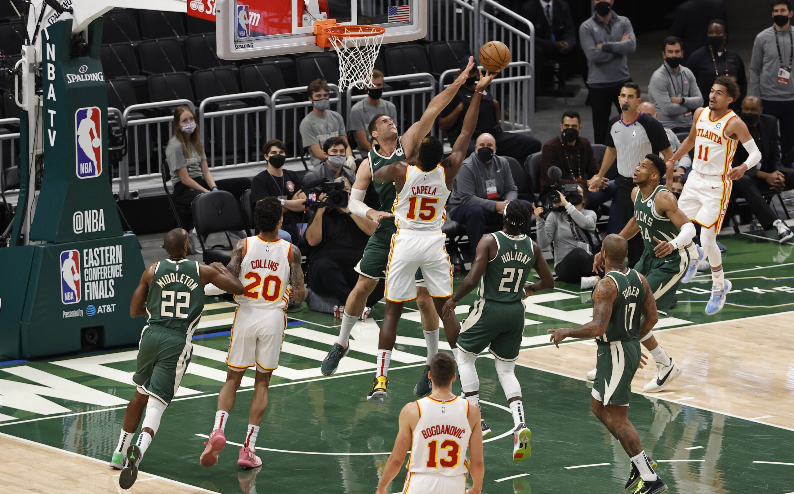 Film Study: Bucks dominate the restricted area