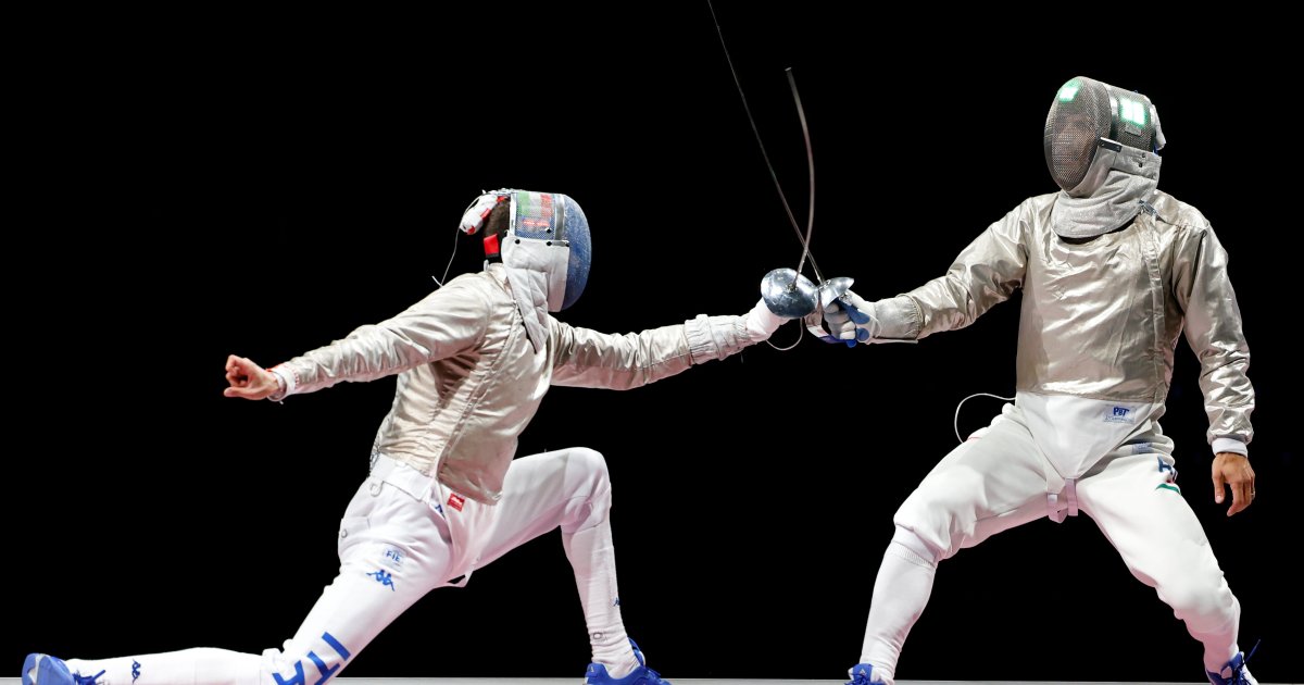 Aron Szilagyi, Sun Yiwen make history with wins in gold-medal fencing matches