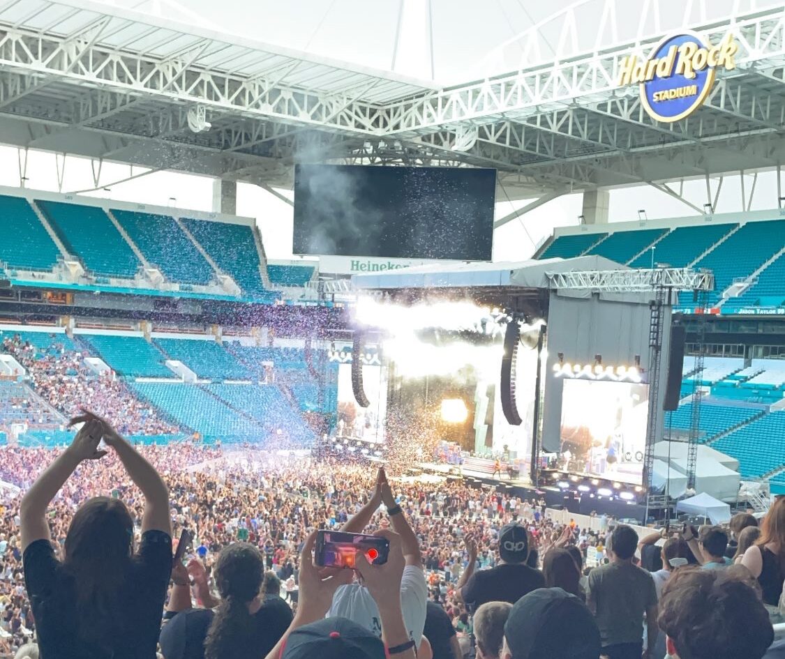 Hella Mega Tour Review: Green Day, Fall Out Boy, Weezer Bring Stadium Rock Back to SoFla