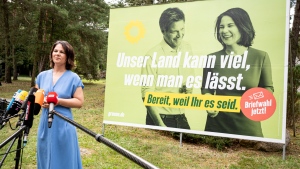 German Greens criticized for cropping men out of picture