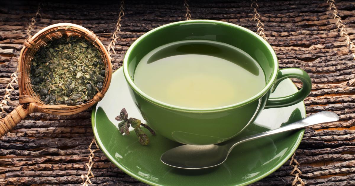 8 Surprising Health Benefits of Green Tea – Healthgrades