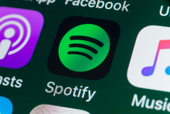 Spotify’s Podcasts Subscriptions service is now open to all US creators