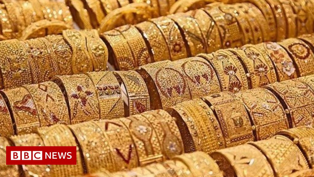 Asian gold targeted in housebreakings across Scotland – BBC News