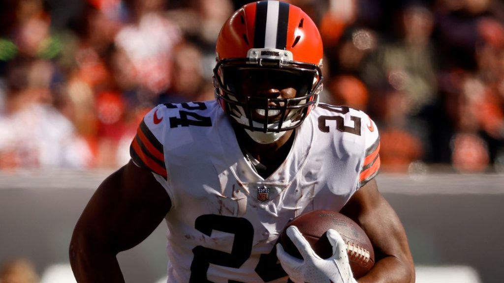 Covid-19 outbreak sidelines multiple Browns players ahead of Patriots matchup