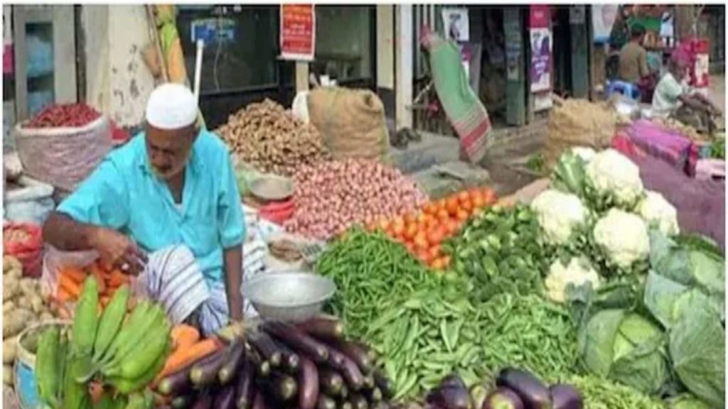 Retail Inflation Reverses 4-month Down Trend, Rises to 4.48 Pc in Oct – News18
