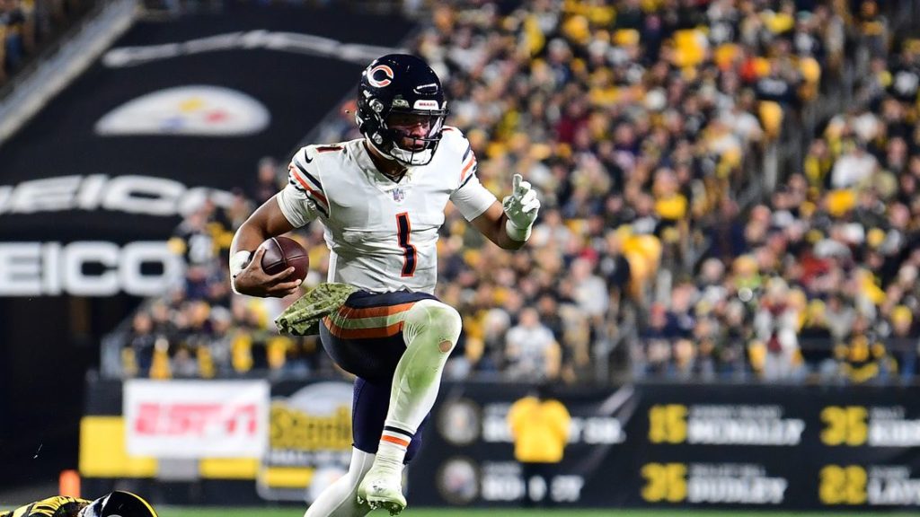 Polling Place: on Cassius Marsh call, Justin Fields’ development, Bears’ final record