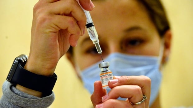 COVID-19 in Sask.: Weekly new cases trend downward, 1.7 million total vaccines doses given
