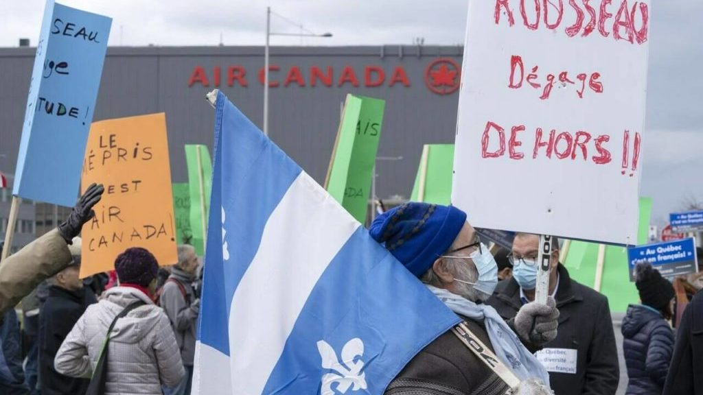 Protesters tell Air Canada CEO to pack his bags, demand more French from management …