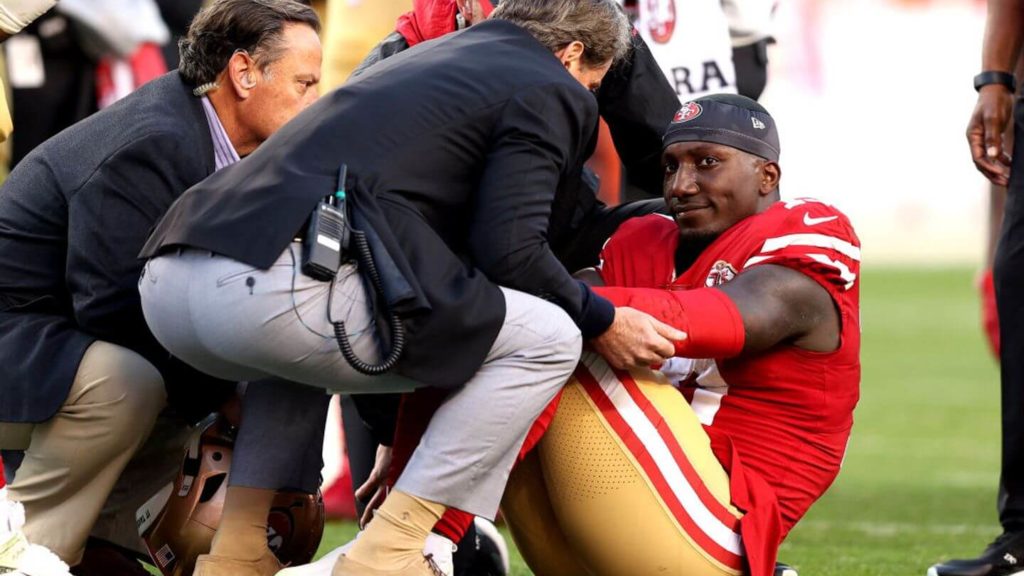 49ers LB Fred Warner, WR Deebo Samuel both out 1-2 weeks with injuries