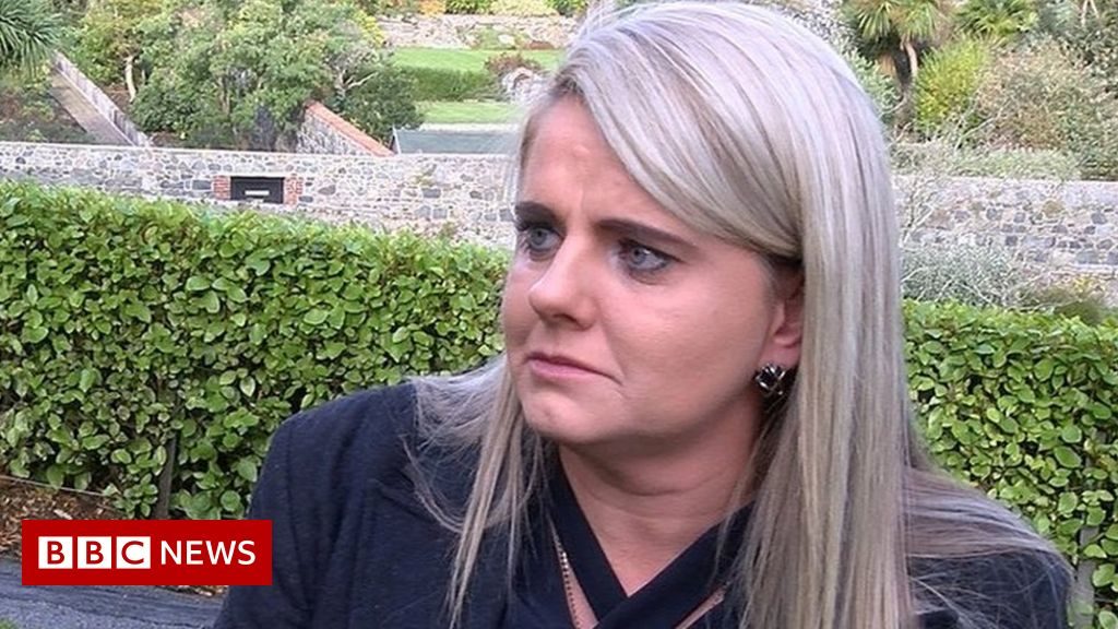 Guernsey housing market ‘forcing finance worker to leave’ – BBC News