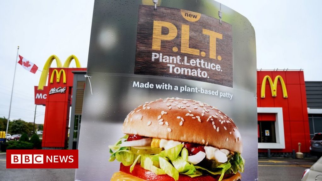 Wind powered net zero McDonald’s opens in Market Drayton – BBC News