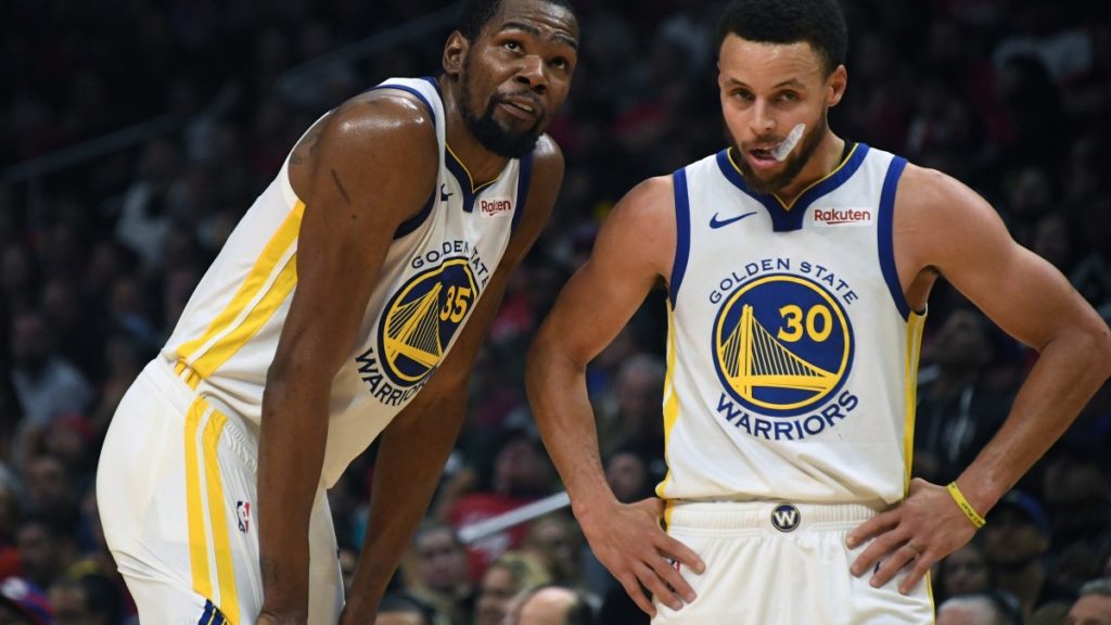 Here’s What Kevin Durant Tweeted About Steph Curry
