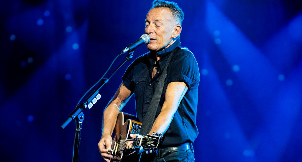 Bruce Springsteen Sells Music Catalog in Massive Deal