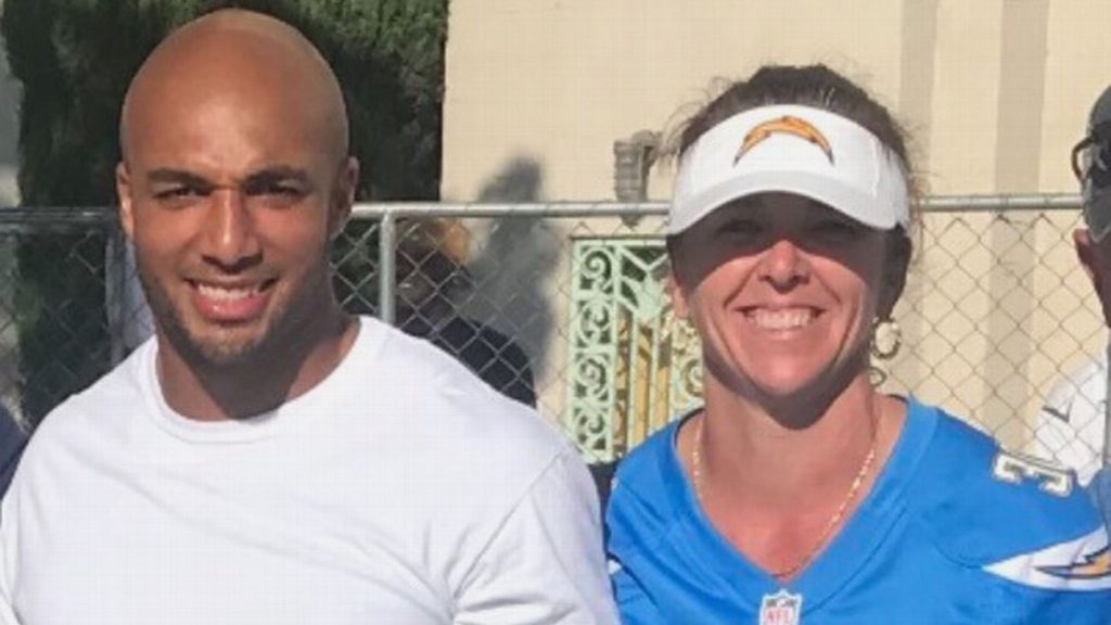 How Chargers’ Austin Ekeler uses bond with mom to prove doubters wrong