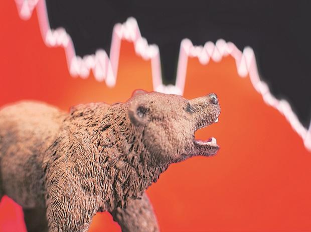MARKETS: Sensex off day’s low, still down 550 pts; Nifty regains 17050