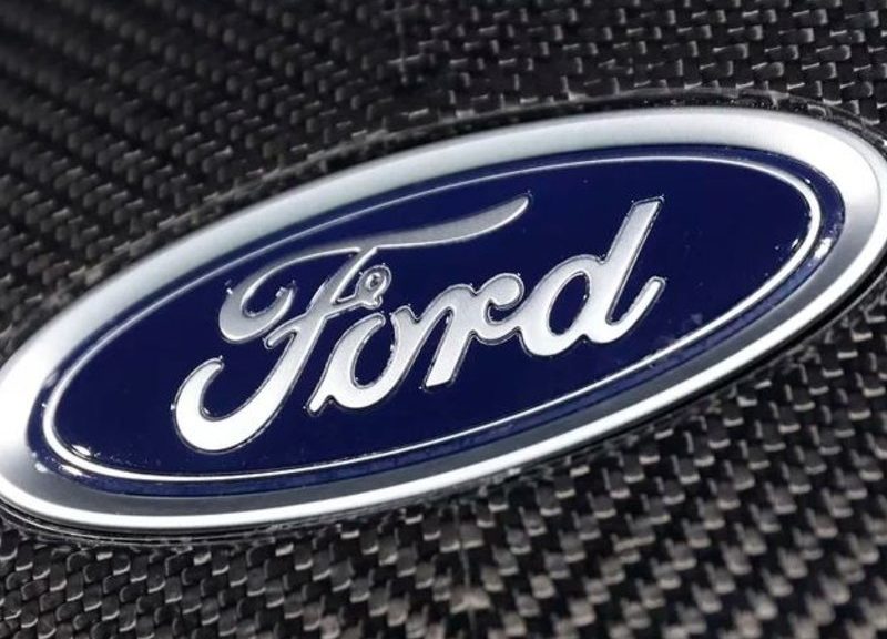 Ford’s market value closed above GM’s for first time in five years | Automotive News