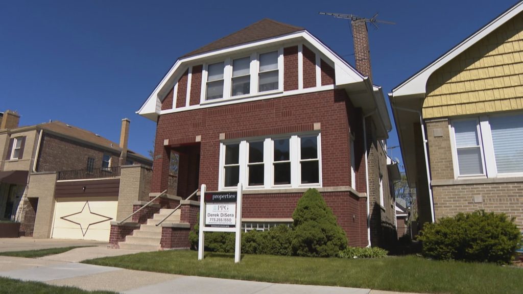 Chicago Area Housing Market Soared in 2021 But May Slow in 2022 – WTTW News