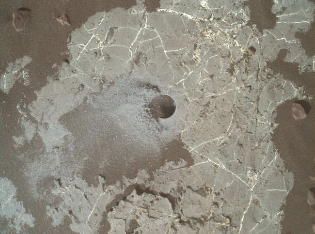 Space News: NASA’s Curiosity Rover measures intriguing … – Lake County News,California