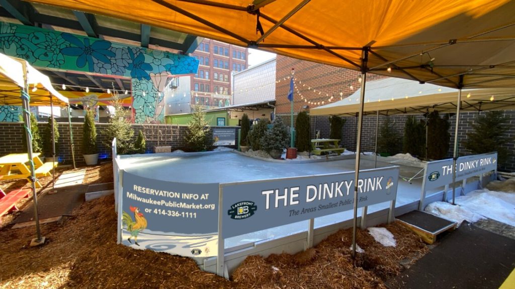 Milwaukee Public Market’s ‘Dinky Rink’ is city’s smallest free ice skating rink – TMJ4