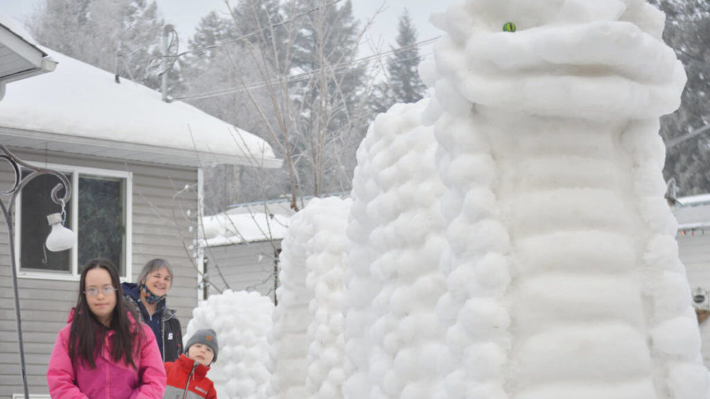 Ogopogo made of snow sighted in Quesnel – Saanich News