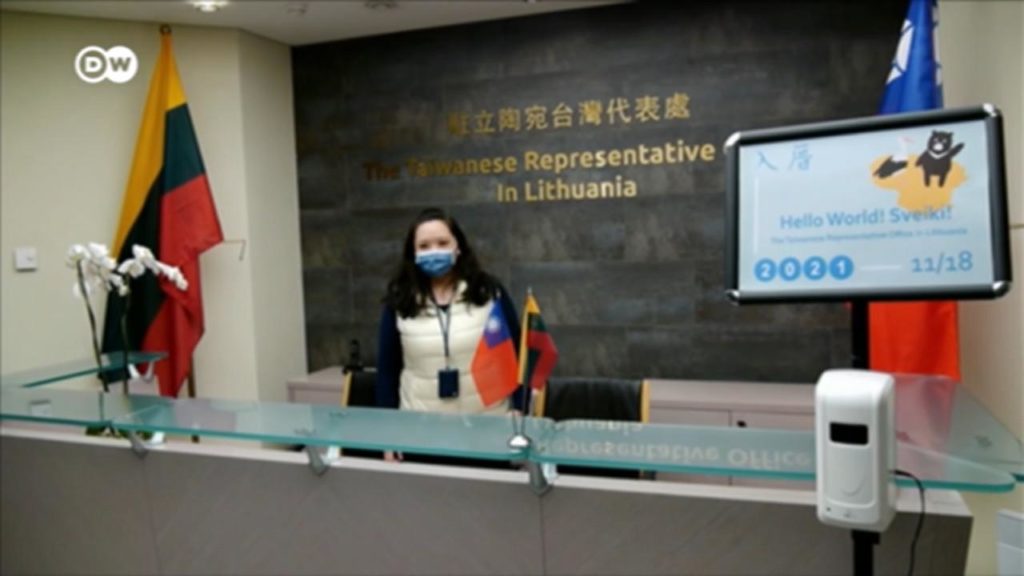 China boycotts Lithuania over Taiwan | Business News – DW
