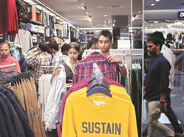 Strong sales trend likely to sustain valuations of apparel retailers | Business Standard News