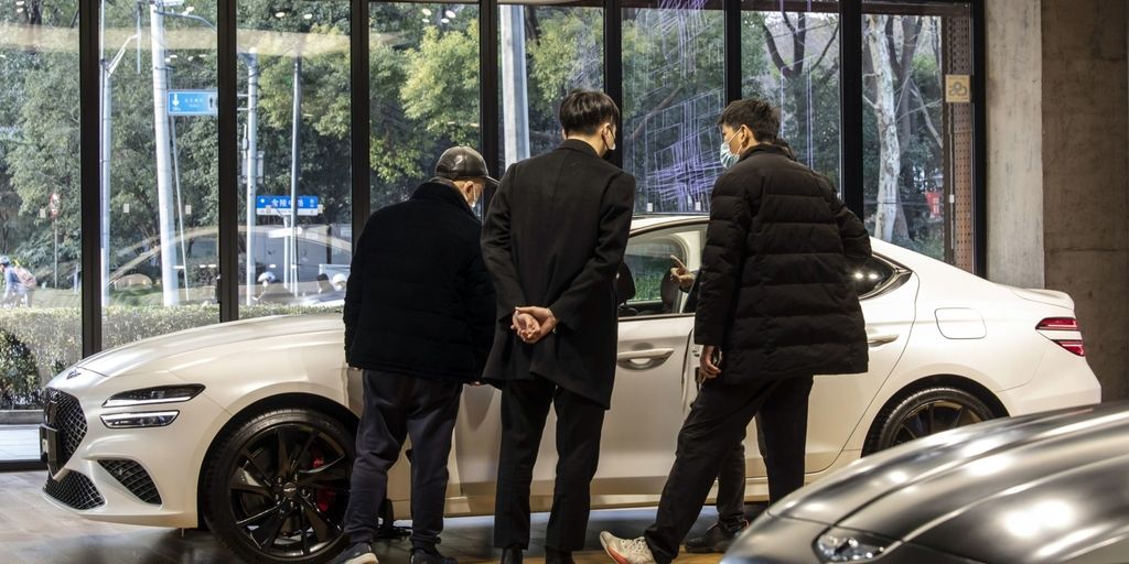 Hyundai Group makes another run at luxury market with Genesis | Automotive News