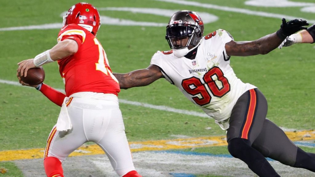 Tampa Bay Buccaneers 2022 Free Agent Profile: OLB Jason Pierre-Paul – Sports Illustrated
