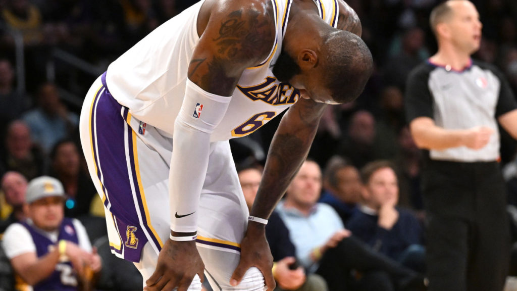 Lakers: LeBron James Has No Plans of Sitting Out Games This Season – Sports Illustrated