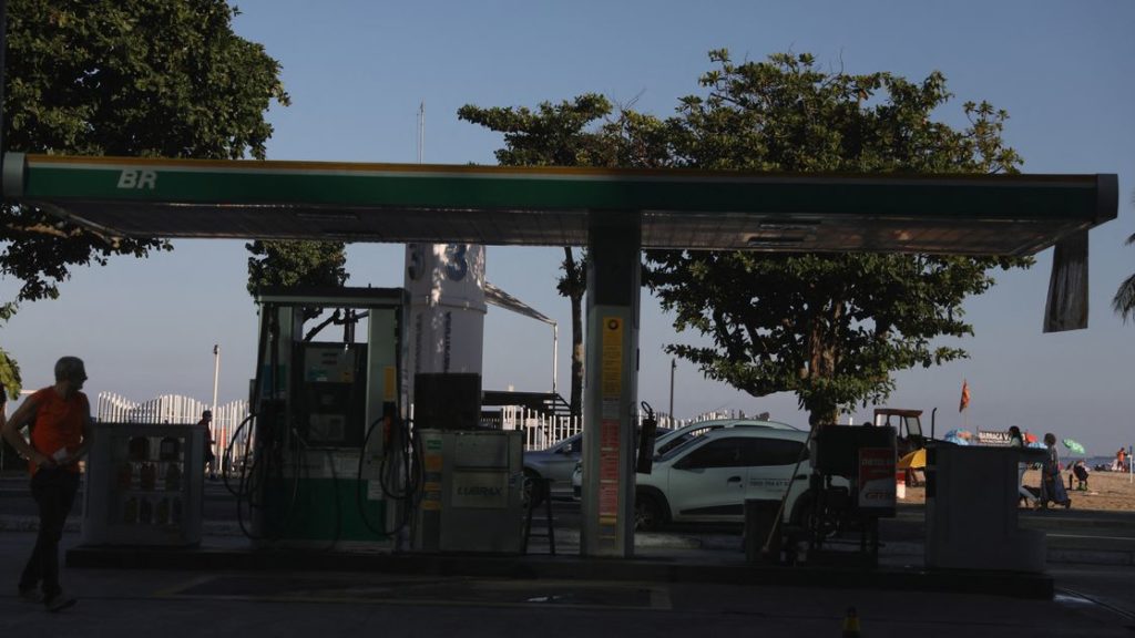 Tight carbon credit market adds to fuel price woes in Brazil | Reuters