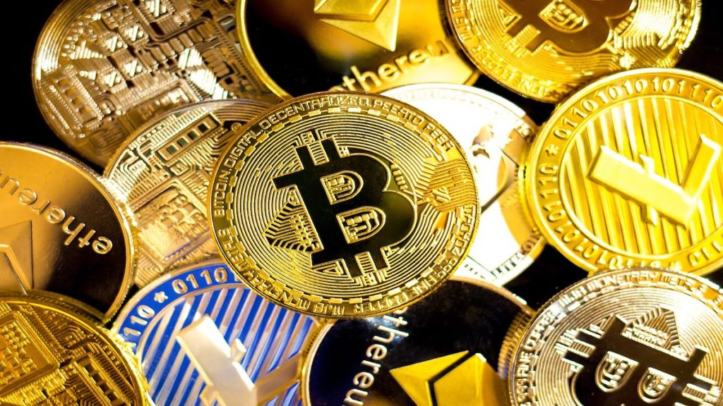 Crypto price today (April 12): Bitcoin, Solana, Dogecoin, ETH, BNB, ADA, LUNA, XRP to AVAX