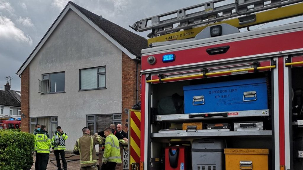 Multiple 999 crews battle fire at Coventry cannabis farm – CoventryLive