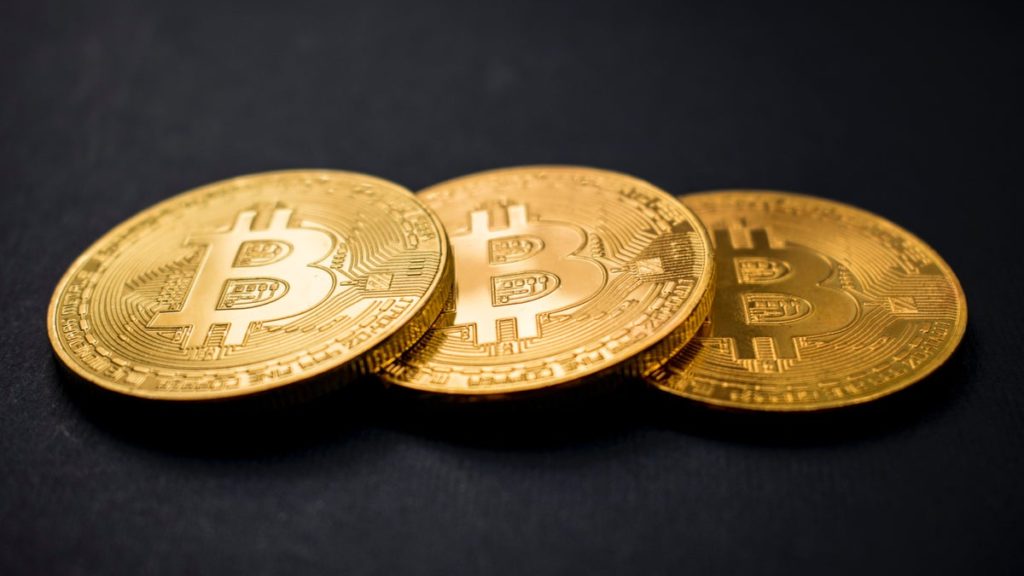 30,000 Bitcoin Are Moved Out Of Coinbase Exchange In Single Day – Benzinga