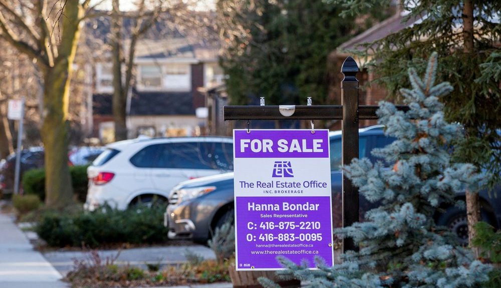Housing market slowing rapidly amid interest rate hikes | Vancouver Sun