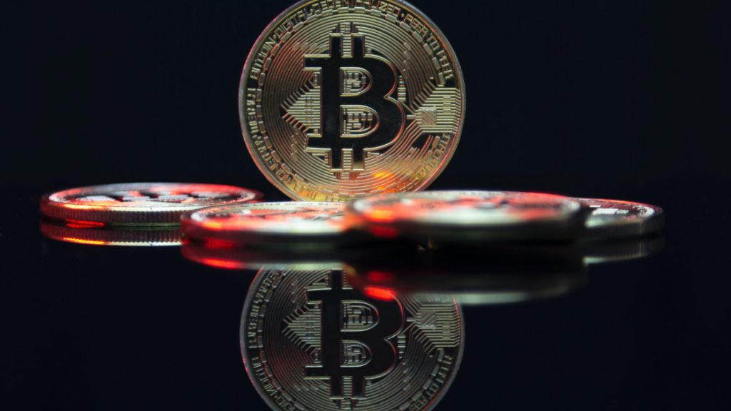 Bitcoin Under Pressure Near $40K, Two Reasons Why That Could Change – NewsBTC