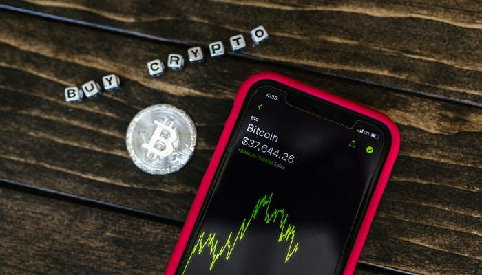 Fred Auzenne: What are the risks of investing in Bitcoin? 15 risks – TechBullion