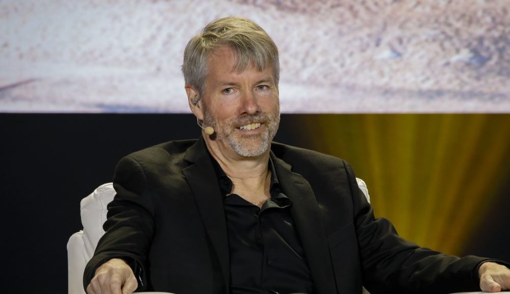 Michael Saylor clears rumors about him selling Bitcoins secretly – TechStory