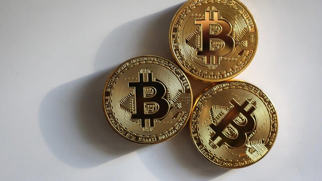 Why Bitcoin- And Ethereum-Related Stocks Are Sliding – Benzinga