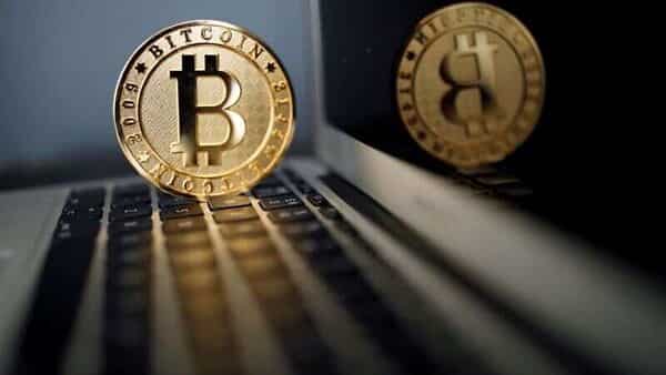 Bitcoin Slumps To $32,763.16, Lowest Since July 2021; Other Cryptocurrencies In Red | Mint