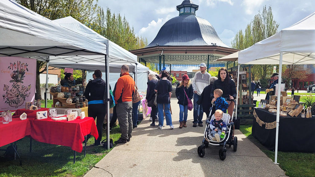 Farmers market season begins in Maple Ridge with 1800 visitors