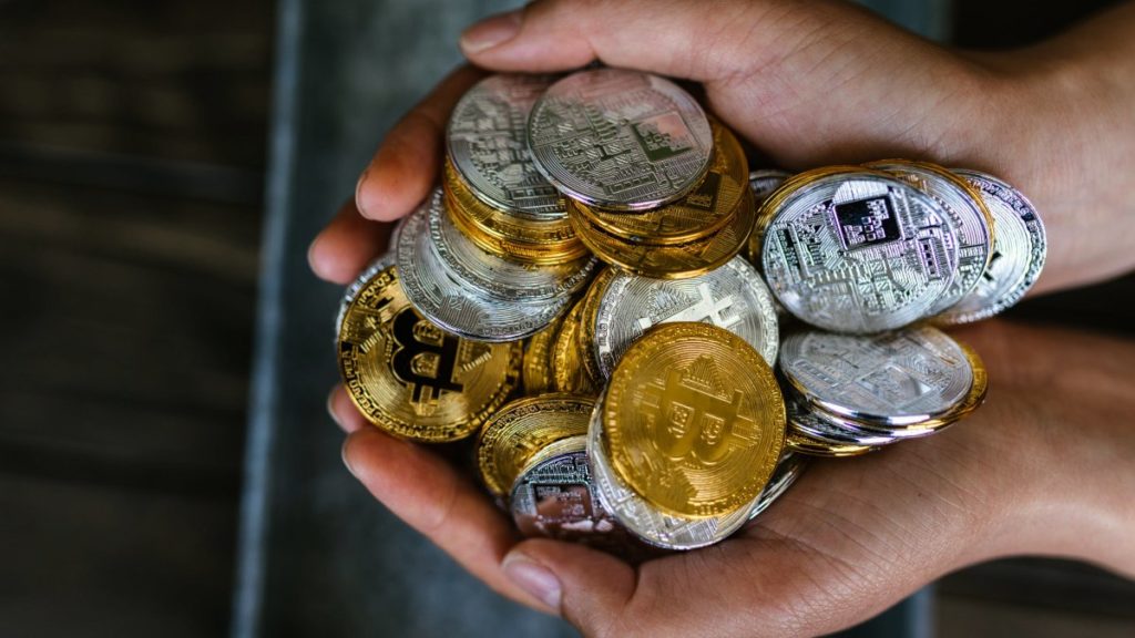 Bitcoin, Most Cryptocurrencies Open with Losses as US Mulls More Rate Hikes | Technology News